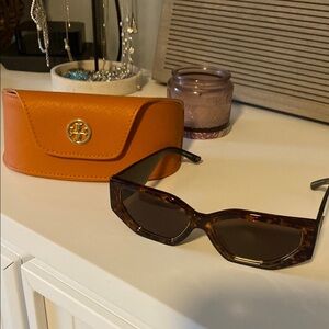 Tory Burch Brown Sunglasses with Orange Leather Case